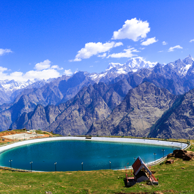 Auli Lake turquoise water